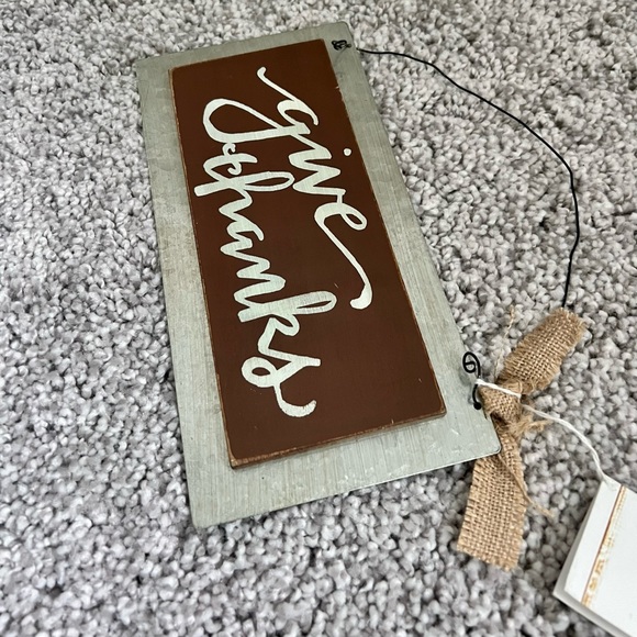 GIVE THANKS Metal & Wood Thanksgiving Hanging Sign 10x5” Decor Rustic NWT - Picture 4 of 8